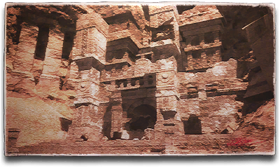 Ansicht: Versunkener Tempel von Qarn